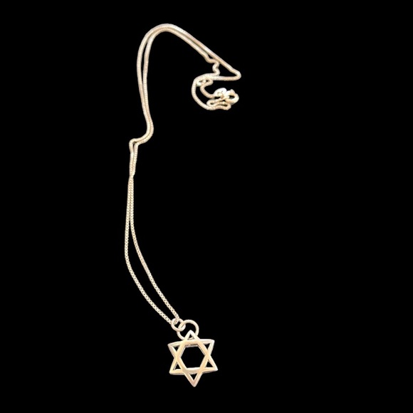 Sterling silver Star of David charm on 20” necklace - Picture 1 of 3